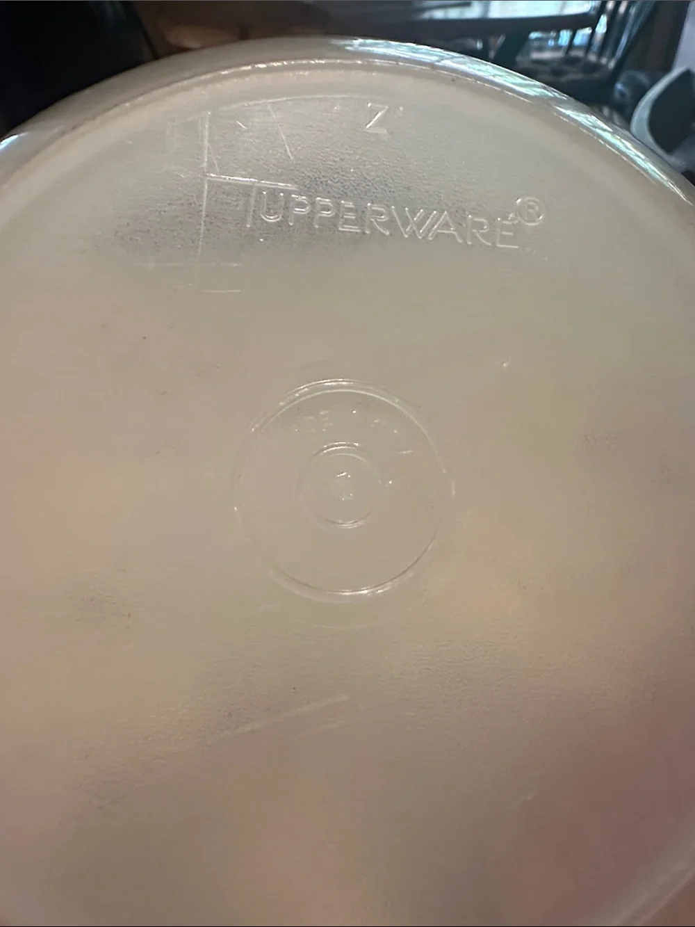 Tupperware White Round Lid/Container Base